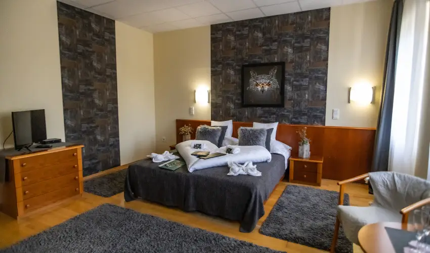 4 vszak Hegyihotel Mtrahza - Augusztus 20. (min. 2 j)