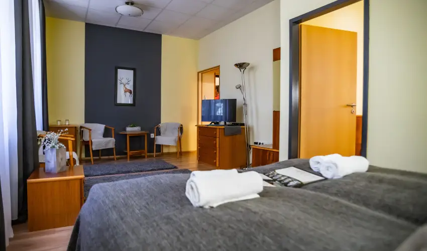 4 vszak Hegyihotel Mtrahza - Augusztus 20. (min. 2 j)