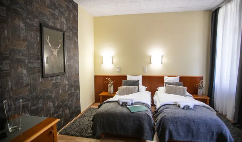 4 vszak Hegyihotel Mtrahza - Augusztus 20. (min. 2 j)