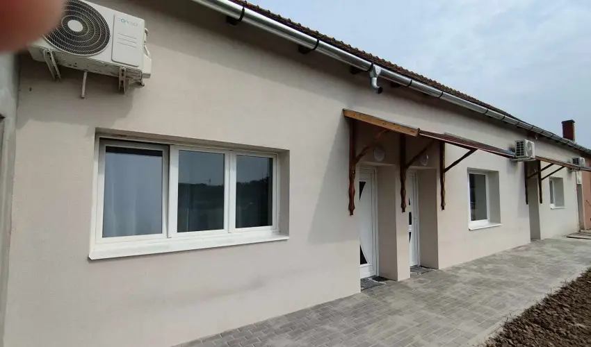 Aba - B�be Vend�gh�z Zalaszentiv�n - Augusztus 20.