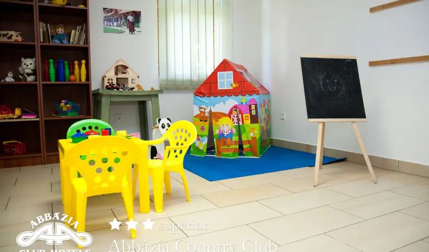 Abb�zia Country Club Nemesn�p - Augusztus 20.                                                                                                                                                                                                                                                  