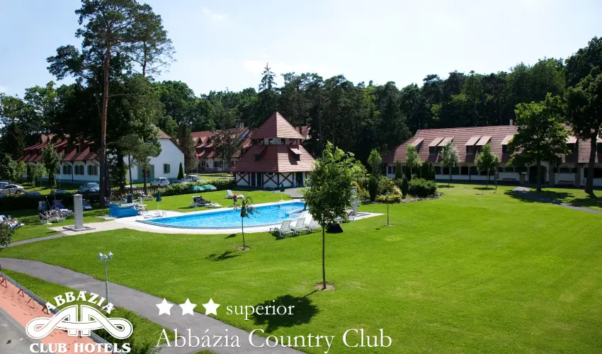 Abb�zia Country Club Nemesn�p - Augusztus 20.                                                                                                                                                                                                                                                  