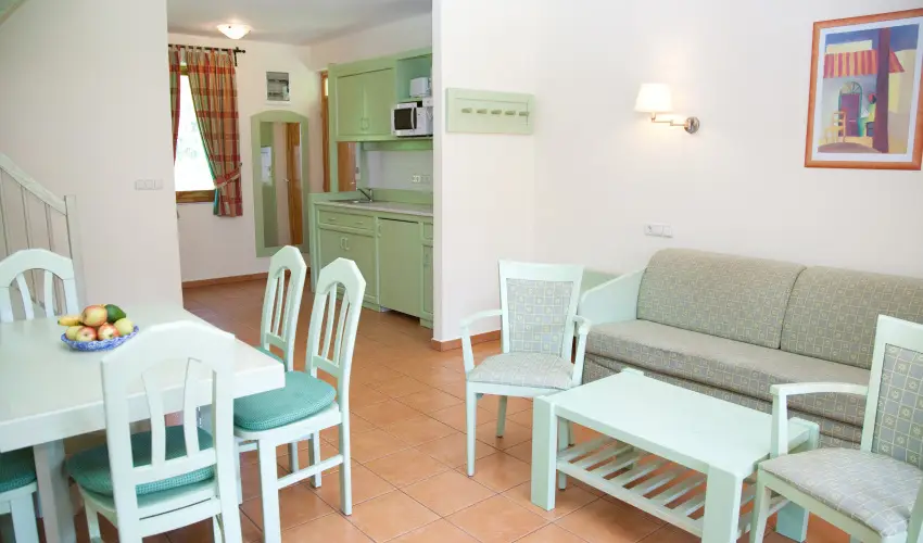 Abb�zia Country Club Nemesn�p - Augusztus 20.                                                                                                                                                                                                                                                  