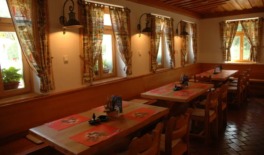 Abb�zia Country Club Nemesn�p - Augusztus 20.                                                                                                                                                                                                                                                  