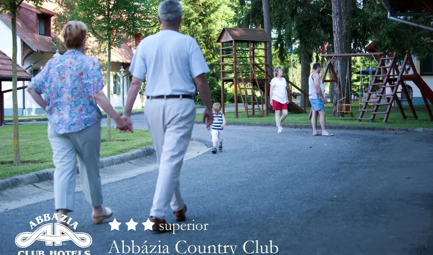 Abb�zia Country Club Nemesn�p - Augusztus 20.                                                                                                                                                                                                                                                  