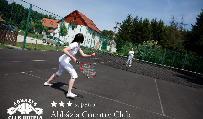 Abb�zia Country Club Nemesn�p - Augusztus 20.                                                                                                                                                                                                                                                  