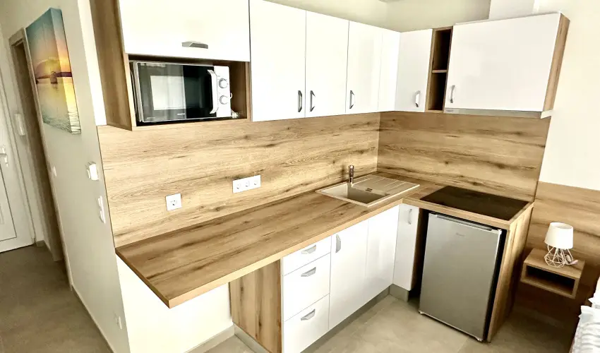 Ady Corner Pr�mium Apartmanok Si�fok - Augusztus 20. - teljes el�refizet�ssel (min. 5 �j)