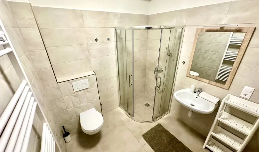 Ady Corner Pr�mium Apartmanok Si�fok - Augusztus 20. - teljes el�refizet�ssel (min. 5 �j)