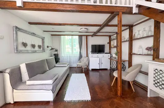 Agria Vintage Apartman - Augusztus 20. (min. 3 j)