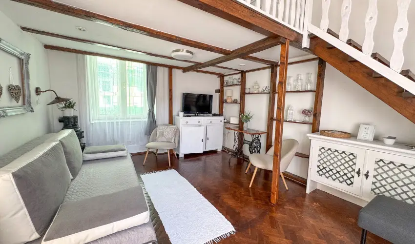 Agria Vintage Apartman Eger - Augusztus 20. (min. 3 j)