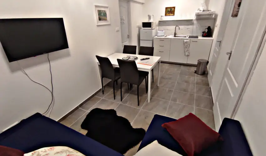 Alea Apartmanok Hark�ny Hark�ny - Augusztus 20.