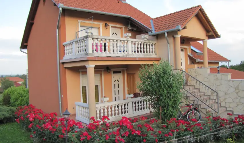 Alshegyi Apartmanok Zalakaros - Augusztus 20. (min. 5 j)