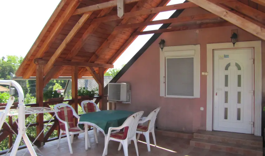 Alshegyi Apartmanok Zalakaros - Augusztus 20. (min. 5 j)