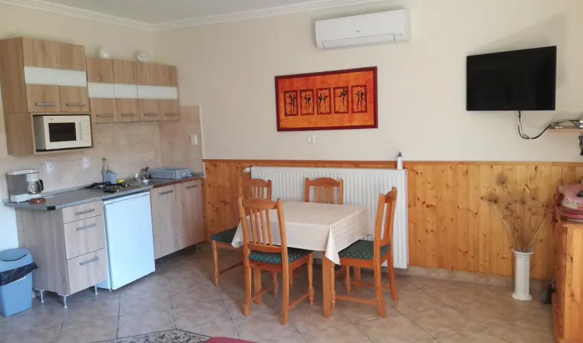 Alshegyi Apartmanok Zalakaros - Augusztus 20. (min. 5 j)