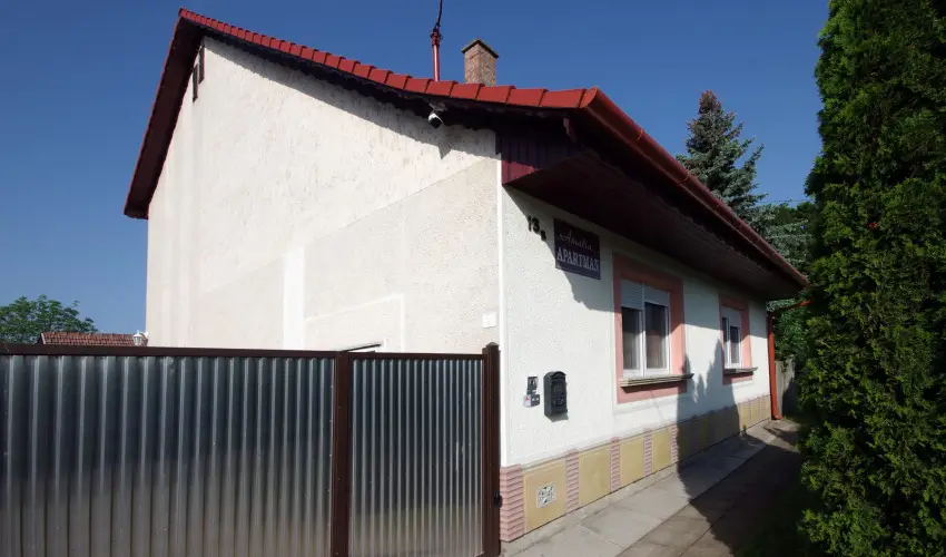 Am�lia Apartman Gyula - Augusztus 20. (min. 2 �j)