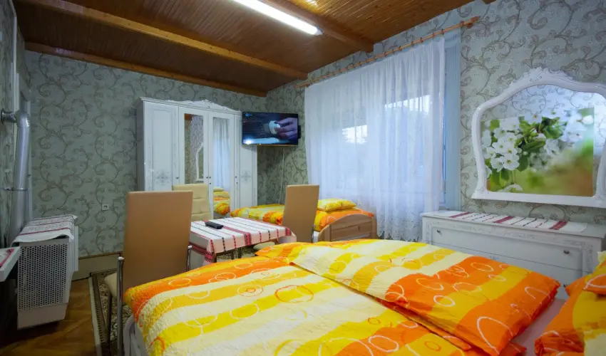 Am�lia Apartman Gyula - Augusztus 20. (min. 2 �j)