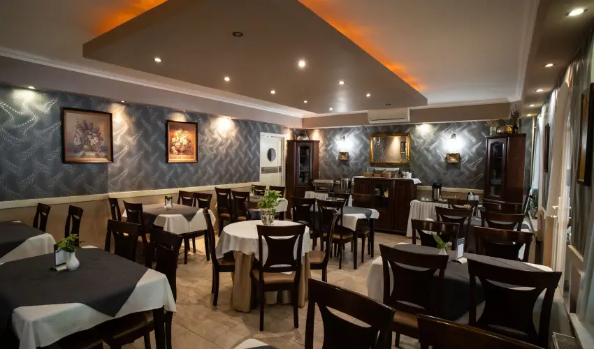 Ambrzia Szllshely s tterem Miskolctapolca - Augusztus 20. (min. 3 j)