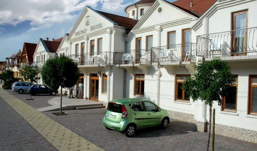 Ametiszt Hotel Harkny - Augusztus 20. (min. 3 j)