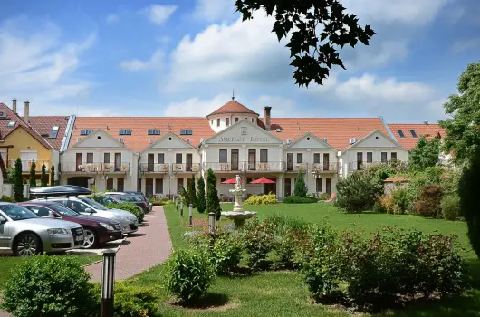 Ametiszt Hotel - Augusztus 20.
