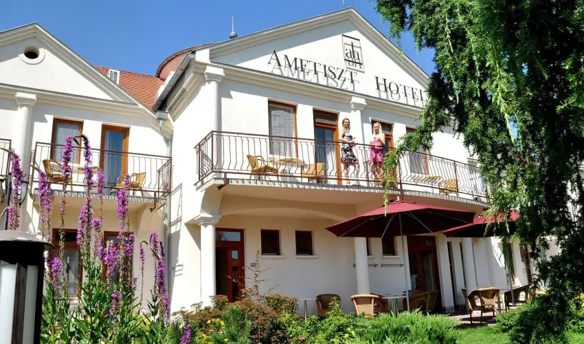 Ametiszt Hotel Harkny - Augusztus 20. (min. 3 j)