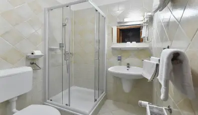 Ametiszt Hotel Harkny