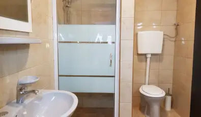 Andrea & M�nika Apartman 2 Hark�ny