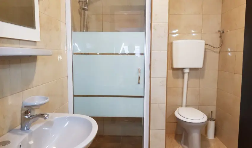 Andrea & M�nika Apartman 2 Hark�ny - Augusztus 20. (min. 6 �j)