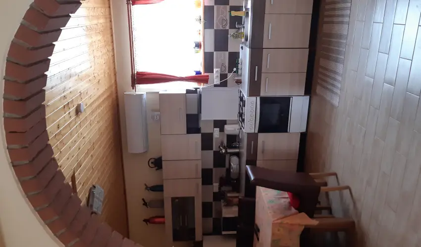 Andrea Vend�gh�z Kehidakust�ny - Augusztus 20. (min. 3 �j)