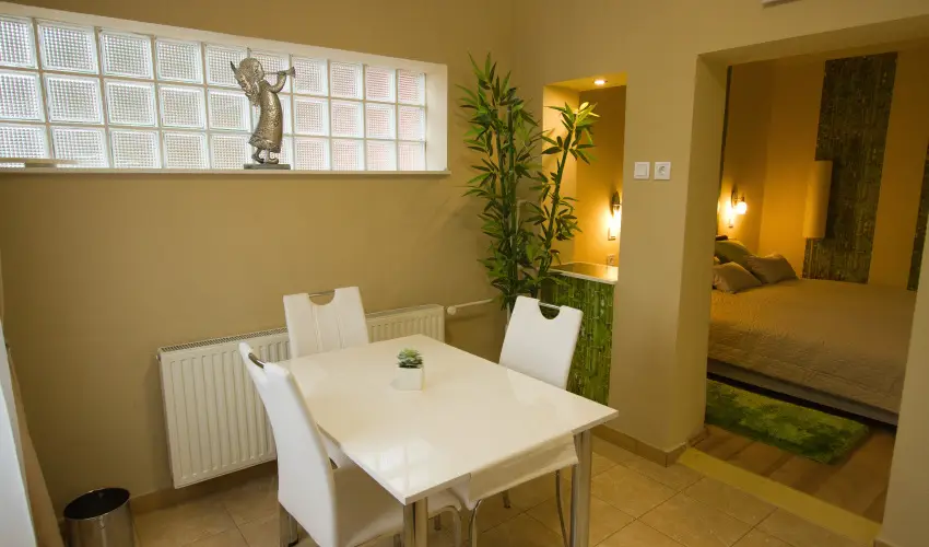 Angyal Apartman Cserkeszl - Augusztus 20.