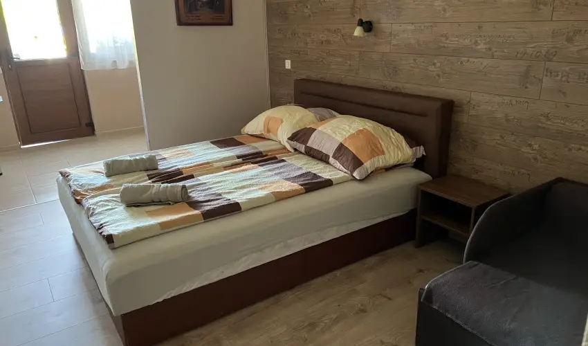 Aqua Apartmanh�z Si�fok - Augusztus 20. (min. 3 �j)