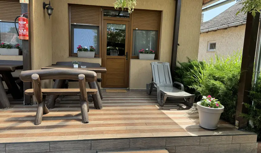 Aqua Apartmanh�z Si�fok - Augusztus 20. (min. 3 �j)