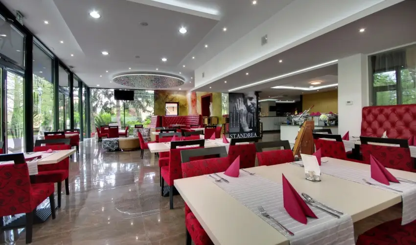 Aqua Hotel Gyula - Augusztus 20.