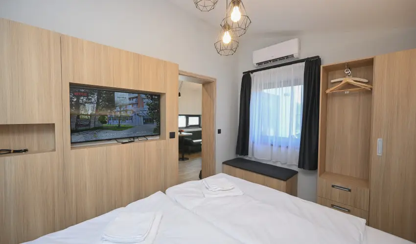 AquaMed Hotel Hark�ny Hark�ny - Augusztus 20. (min. 3 �j)