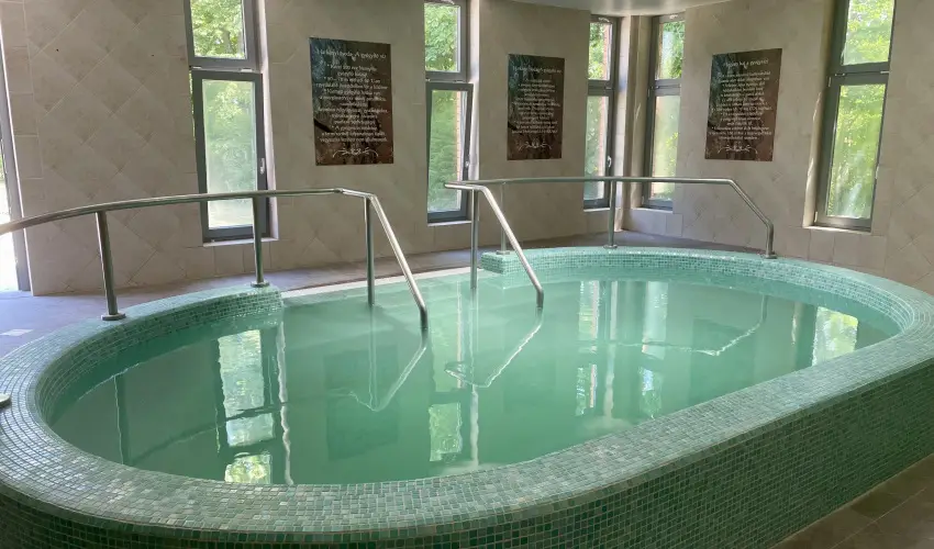 AquaMed Hotel Hark�ny Hark�ny - Augusztus 20. (min. 3 �j)