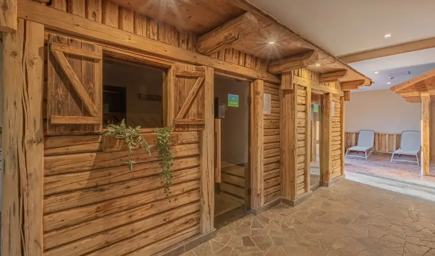 AquaMed Hotel Hark�ny - Augusztus 20.