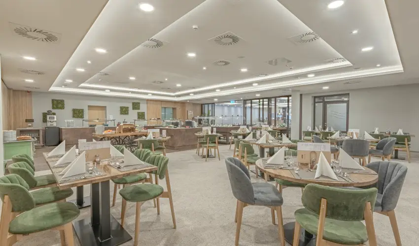 AquaMed Hotel Hark�ny - Augusztus 20.