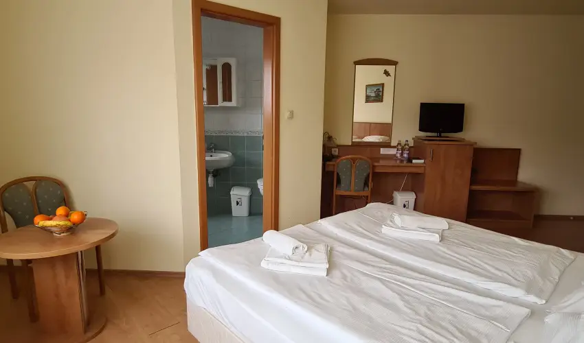 Aquatherm Hotel Zalakaros - Augusztus 20. - speci�lis el�refizet�ssel (min. 2 �j)