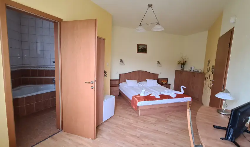 Aquatherm Hotel Zalakaros - Augusztus 20. - speci�lis el�refizet�ssel (min. 2 �j)