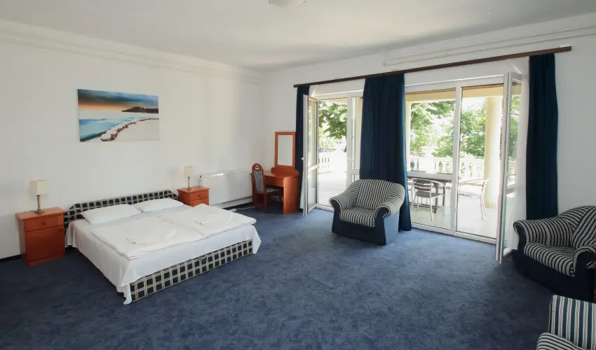 Aquilo Apartmanok Tihany - Augusztus 20. (min. 2 �j)