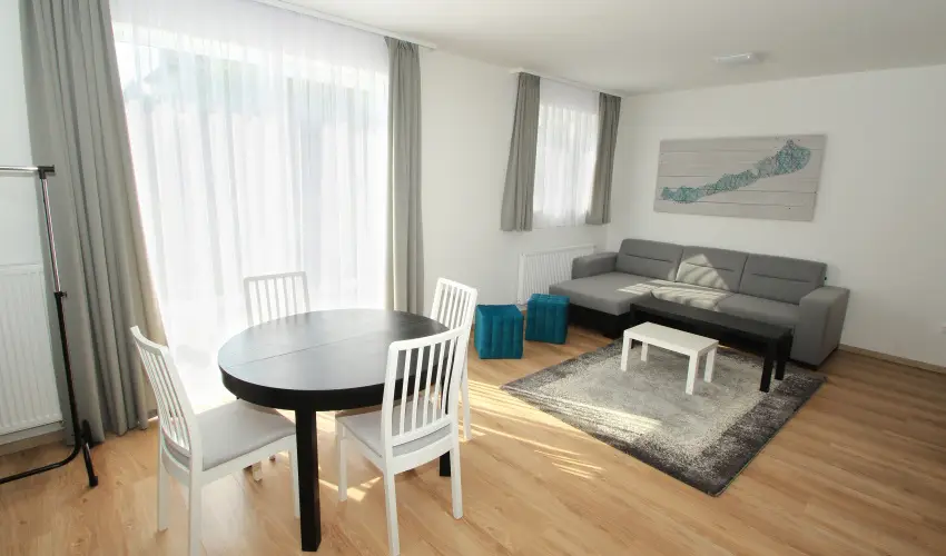 Aquilo Apartmanok Tihany - Augusztus 20. (min. 2 �j)