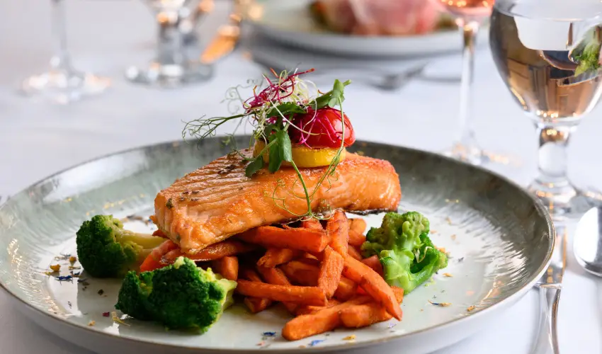 Aranyhomok Hotel Business & Relax Kecskem�t - Augusztus 20.