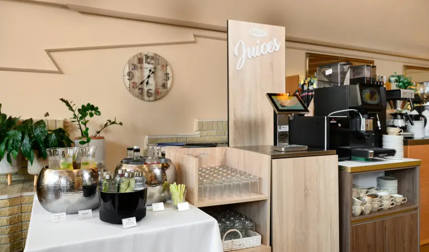 Aranyhomok Hotel Business & Relax Kecskem�t - Augusztus 20.