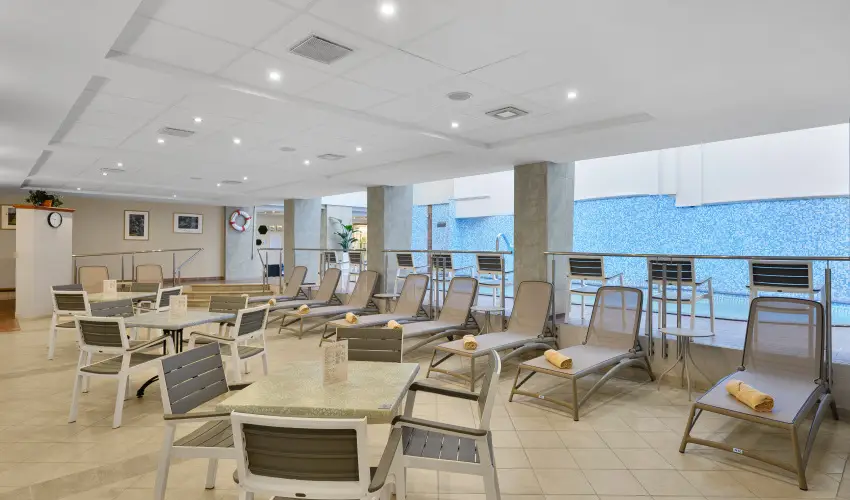 Aranyhomok Hotel Business & Relax Kecskem�t - Augusztus 20.