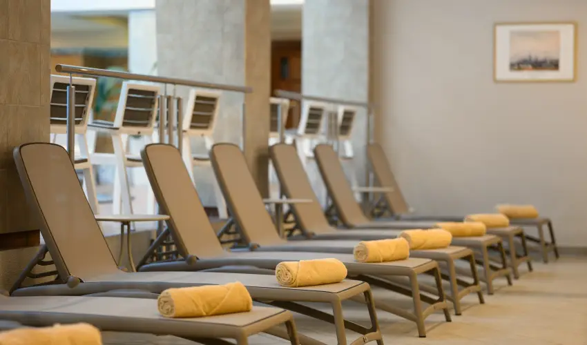 Aranyhomok Hotel Business & Relax Kecskem�t - Augusztus 20.