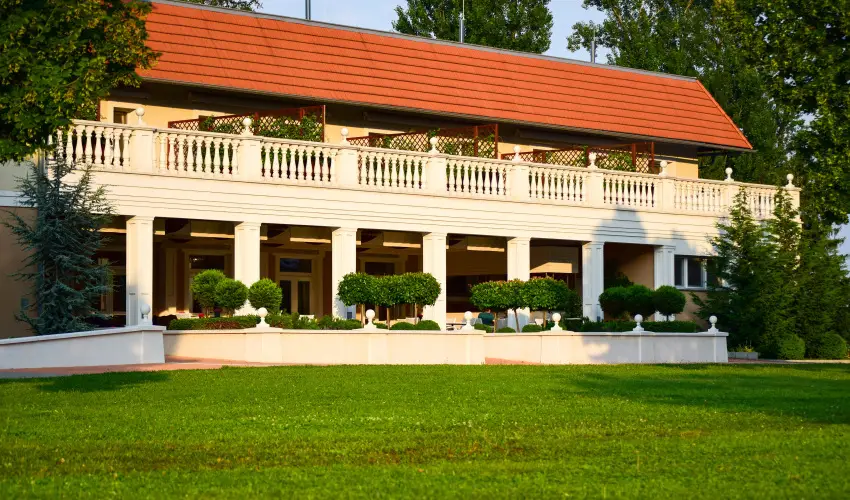 Arcanum Hotel B�k�scsaba - Augusztus 20.