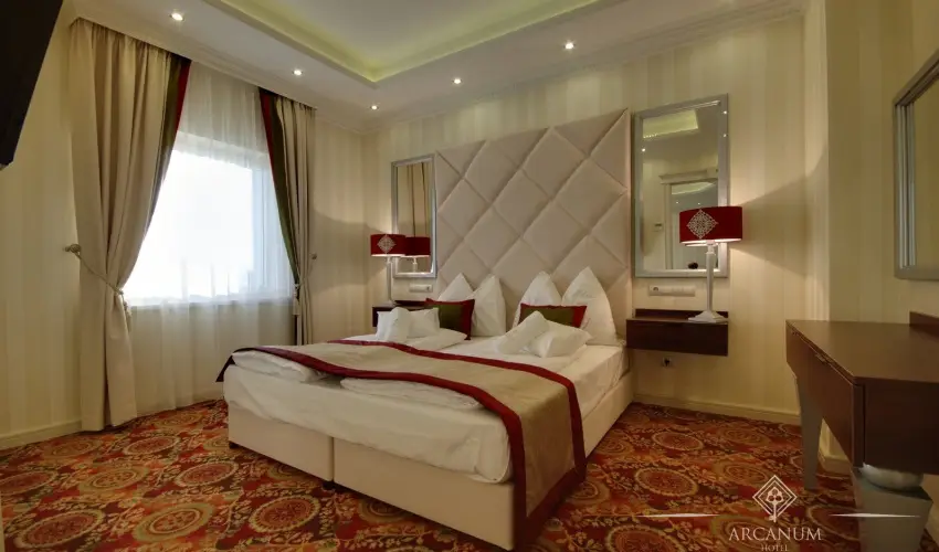 Arcanum Hotel B�k�scsaba - Augusztus 20.