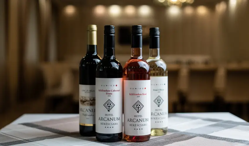 Arcanum Hotel B�k�scsaba - Augusztus 20.