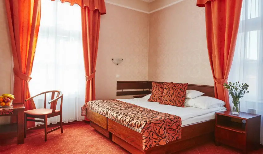 Astoria Hotel �s �tterem Balatonf�red - Augusztus 20. (min. 2 �j)