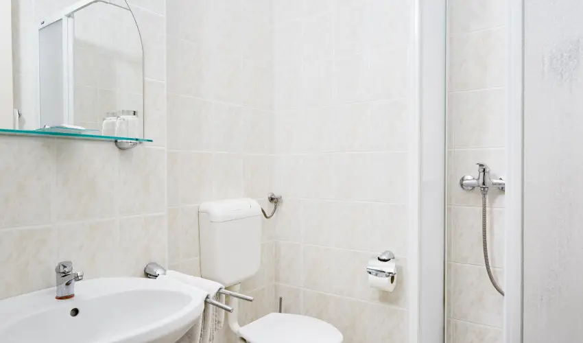 Astoria Hotel �s �tterem Balatonf�red - Augusztus 20. (min. 2 �j)