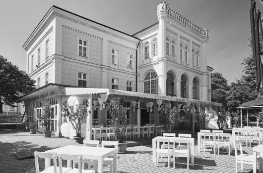 Astoria Hotel �s �tterem - Augusztus 20.